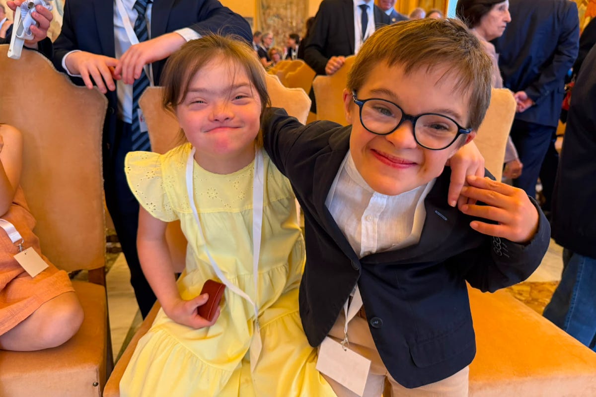 Two children from the Fondation Jérôme Lejeune delegation at the Vatican Two children from the Fondation Jérôme Lejeune delegation at the Vatican