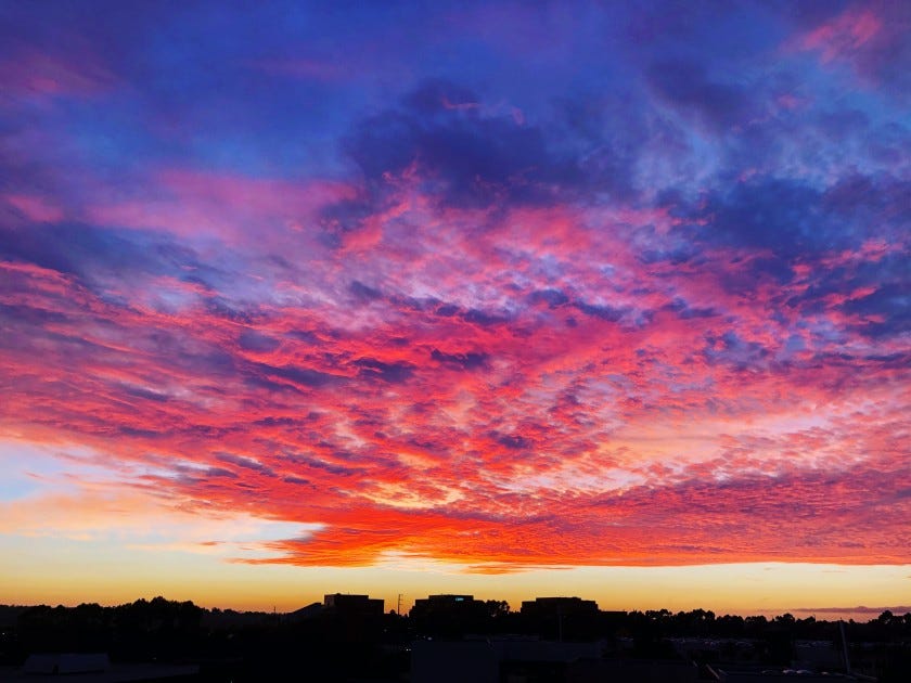 Winter sunsets really are more spectacular. Here's why / Twitter