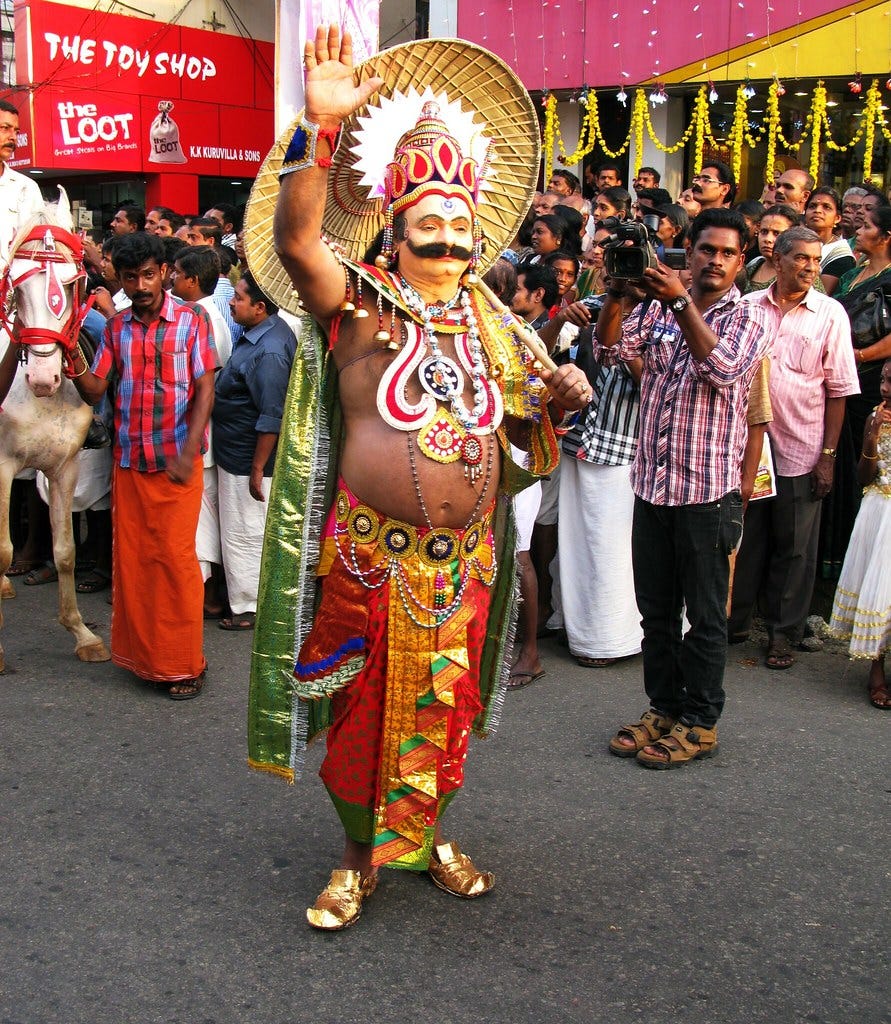 Maharaja Welcomes You to Kerala, Gods Own Country.. | Flickr