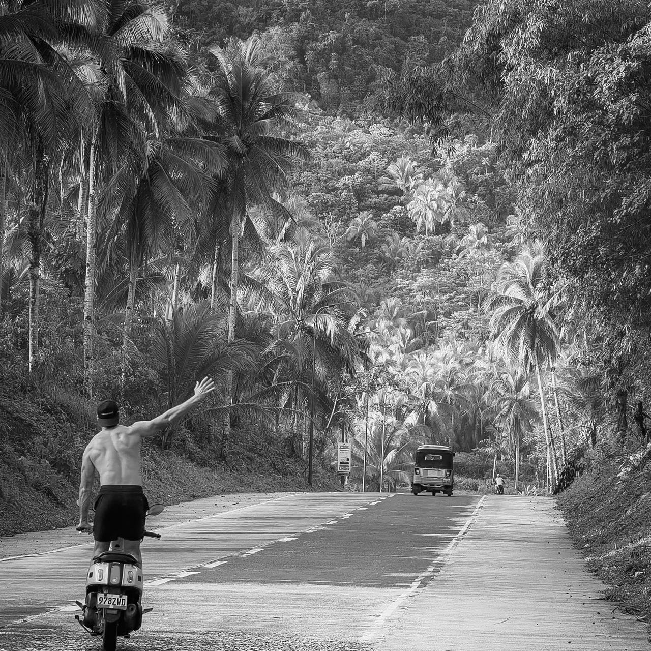 Becoming In Motion logo