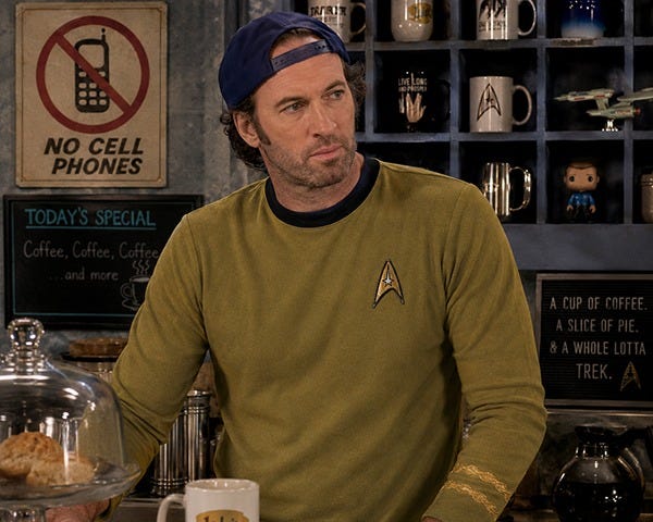 AI Image Luke from Gilmore Girls as a Trekkie Description | rmrk*st | Remarkist Magazine
