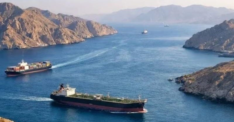 Hormuz Ship Traffic Falls To Five-Week Low As US-Iran Tensions Escalate - WE News English Hormuz Ship Traffic Falls To Five-Week Low As US-Iran Tensions Escalate - WE News English