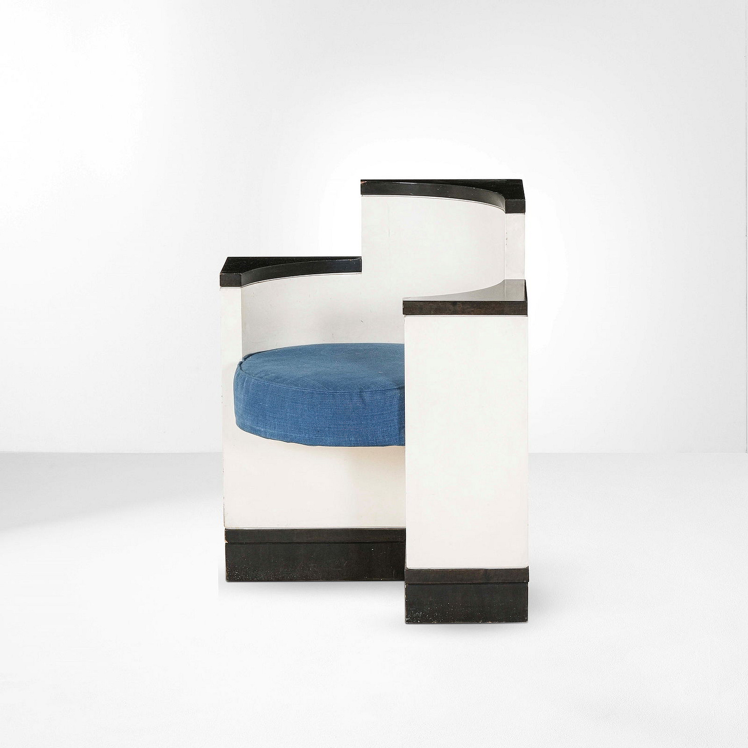 Ico Parisi Poltrona della serie 540