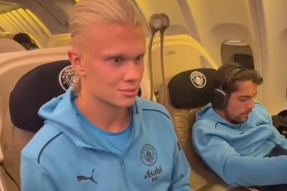 Raw-dogging flights might be the stupidest social media challenge yet