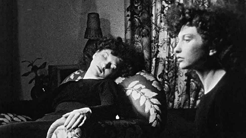 Meshes Of The Afternoon (1943) Movie Review from Eye for Film