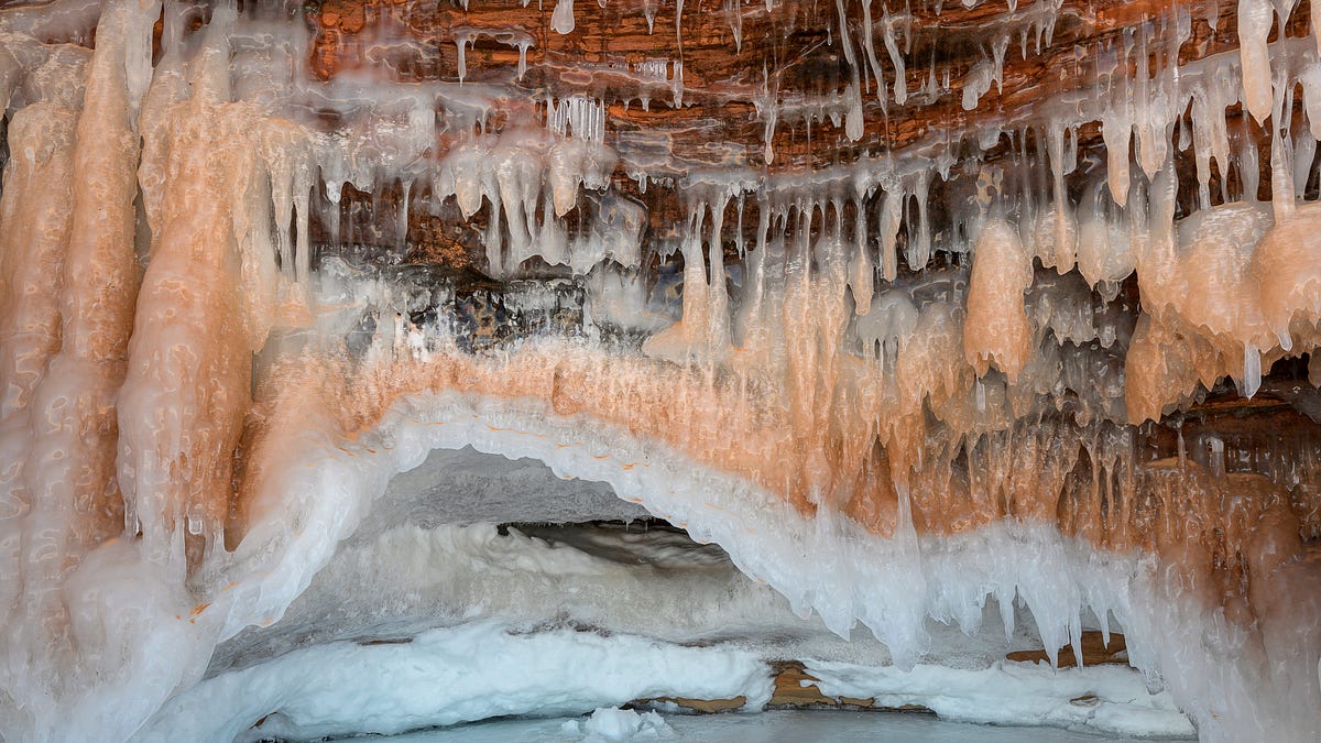 Photos From the Apostle Island Ice Caves