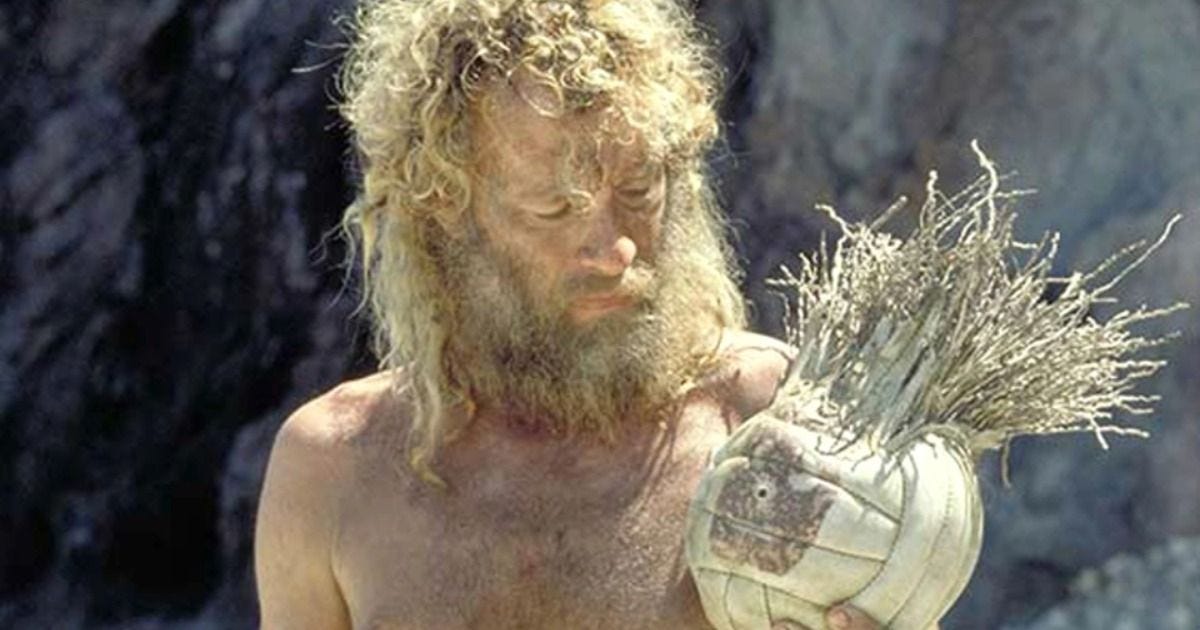 Cast Away - Tom Hanks holds Wilson