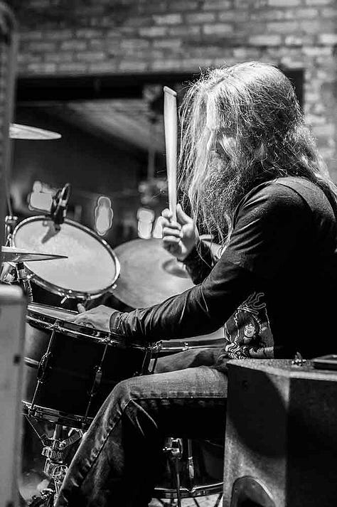 Chasing the Coyote performs at the Iron Horse Pub, Wichita Falls, January 2025