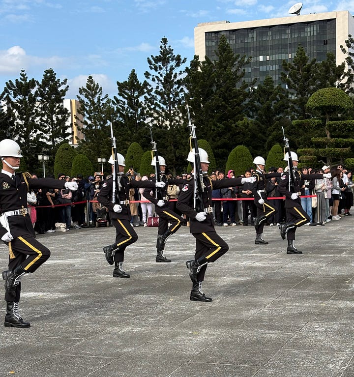 Changing of the guard at Chiang Kai-shek Memorial Hall