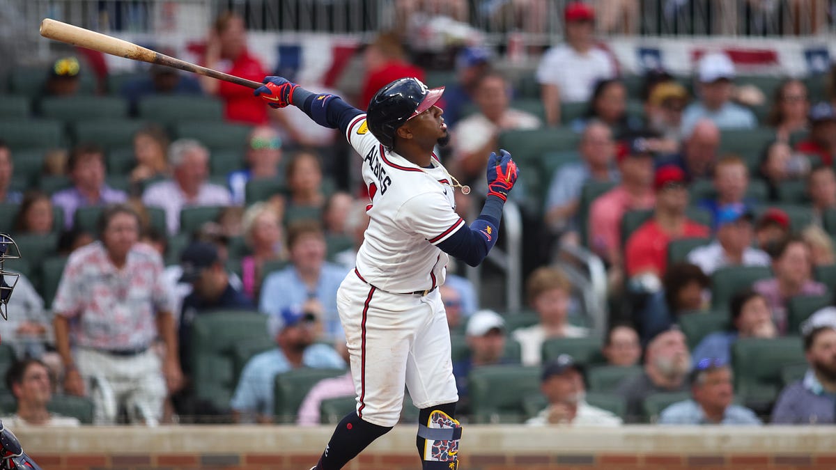 Today’s Three Things: Braves Can’t Cash in Run Scoring Chances in Loss