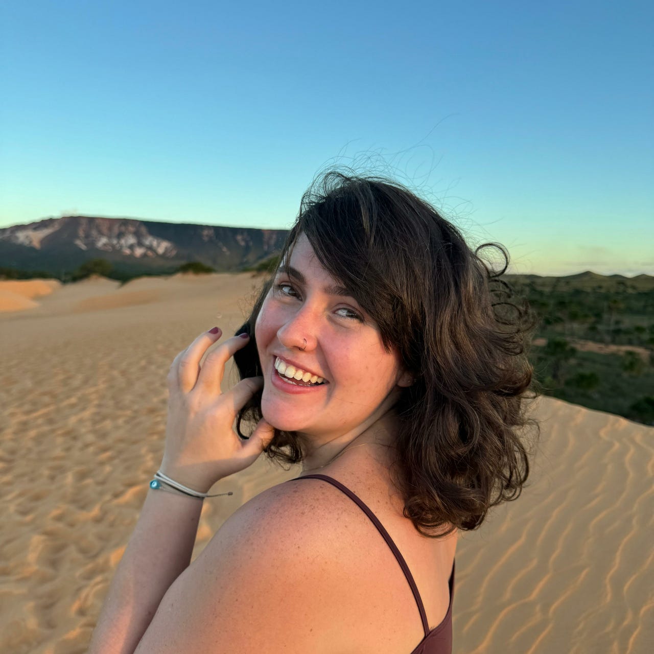 Para Além da Superfície...