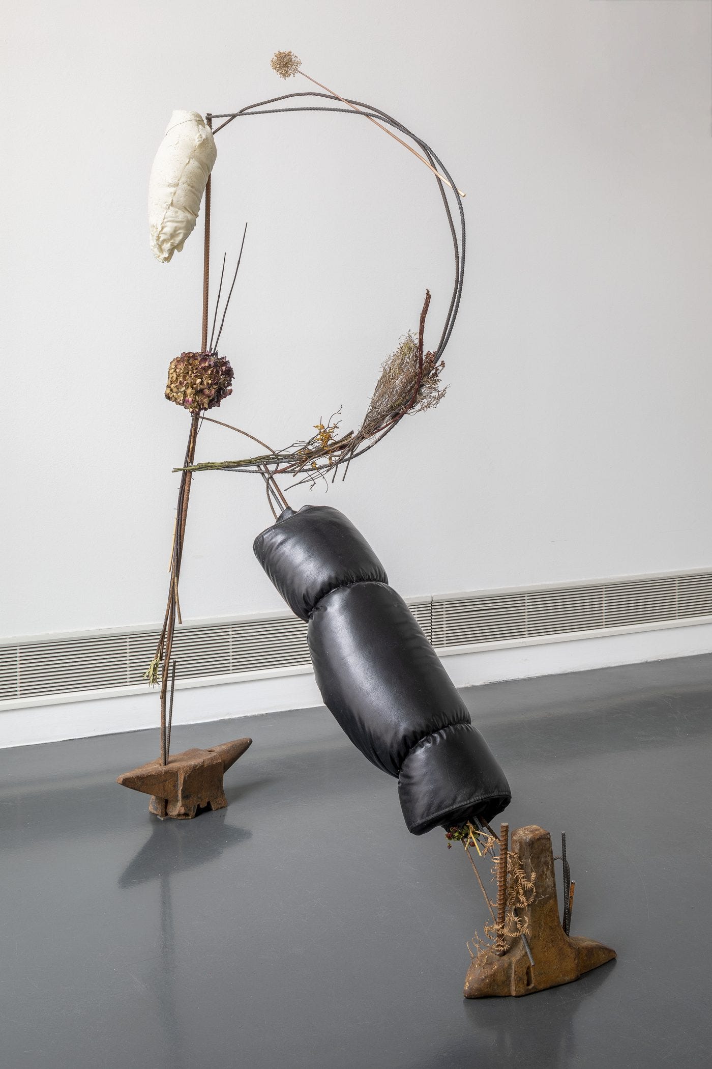 Caterina De Nicola “Reek of past pitfalls” at Istituto Svizzero, Milan —  Mousse Magazine and Publishing