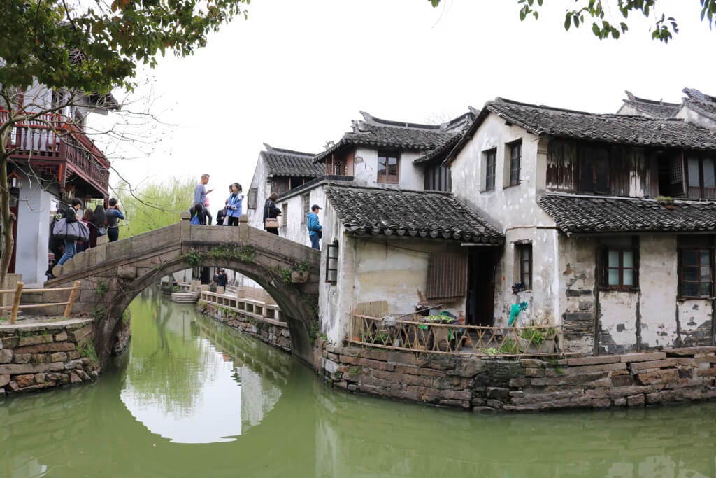 Visiting Zhouzhuang: A Water Town near Shanghai - Memoirs of a Globetrotter | Travel Blog Visiting Zhouzhuang: A Water Town near Shanghai - Memoirs of a Globetrotter | Travel Blog