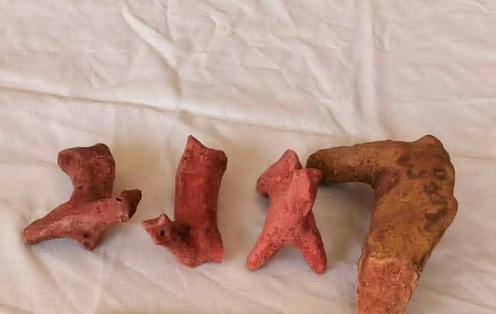 Terracotta votive figurines from Sheikh Soby, including stylised animal figures. Terracotta votive figurines from Sheikh Soby, including stylised animal figures.