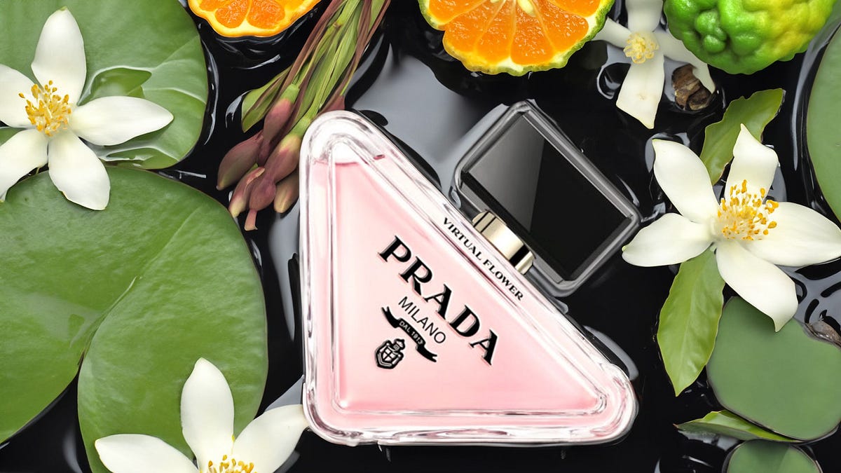 Fragrance of the Week: Prada Paradoxe Virtual Flower
