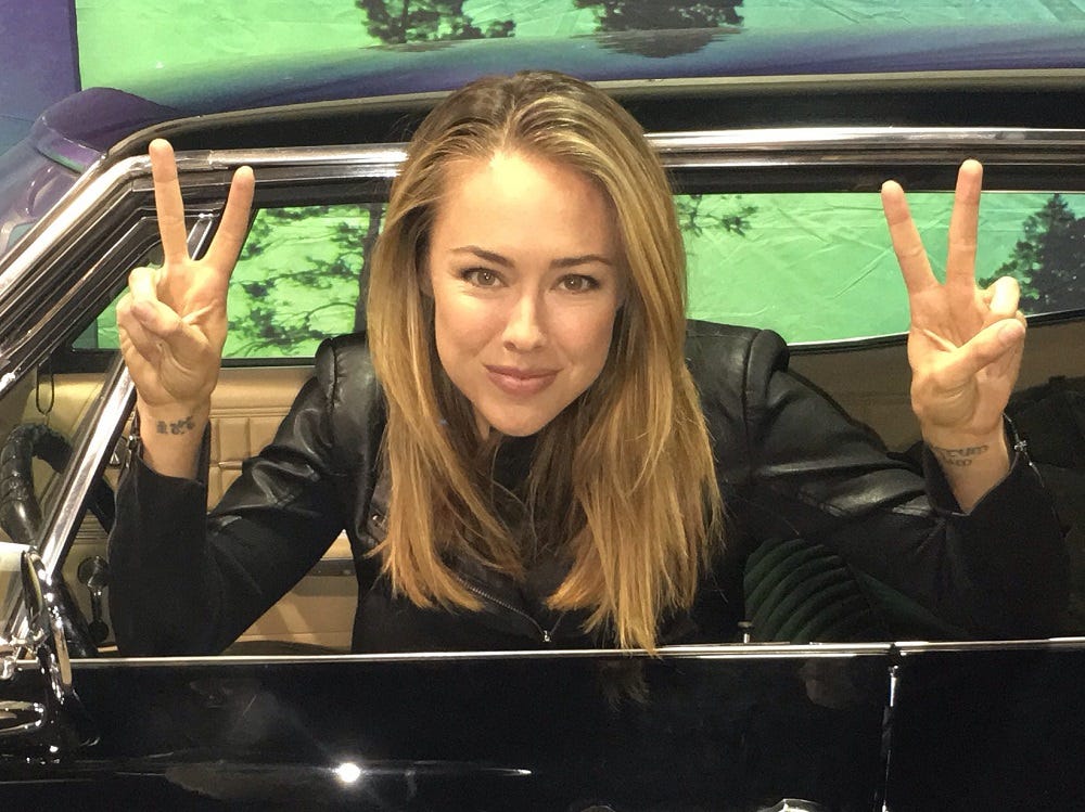 lindsey mckeon in supernatural car 2016 lindsey mckeon in supernatural car 2016