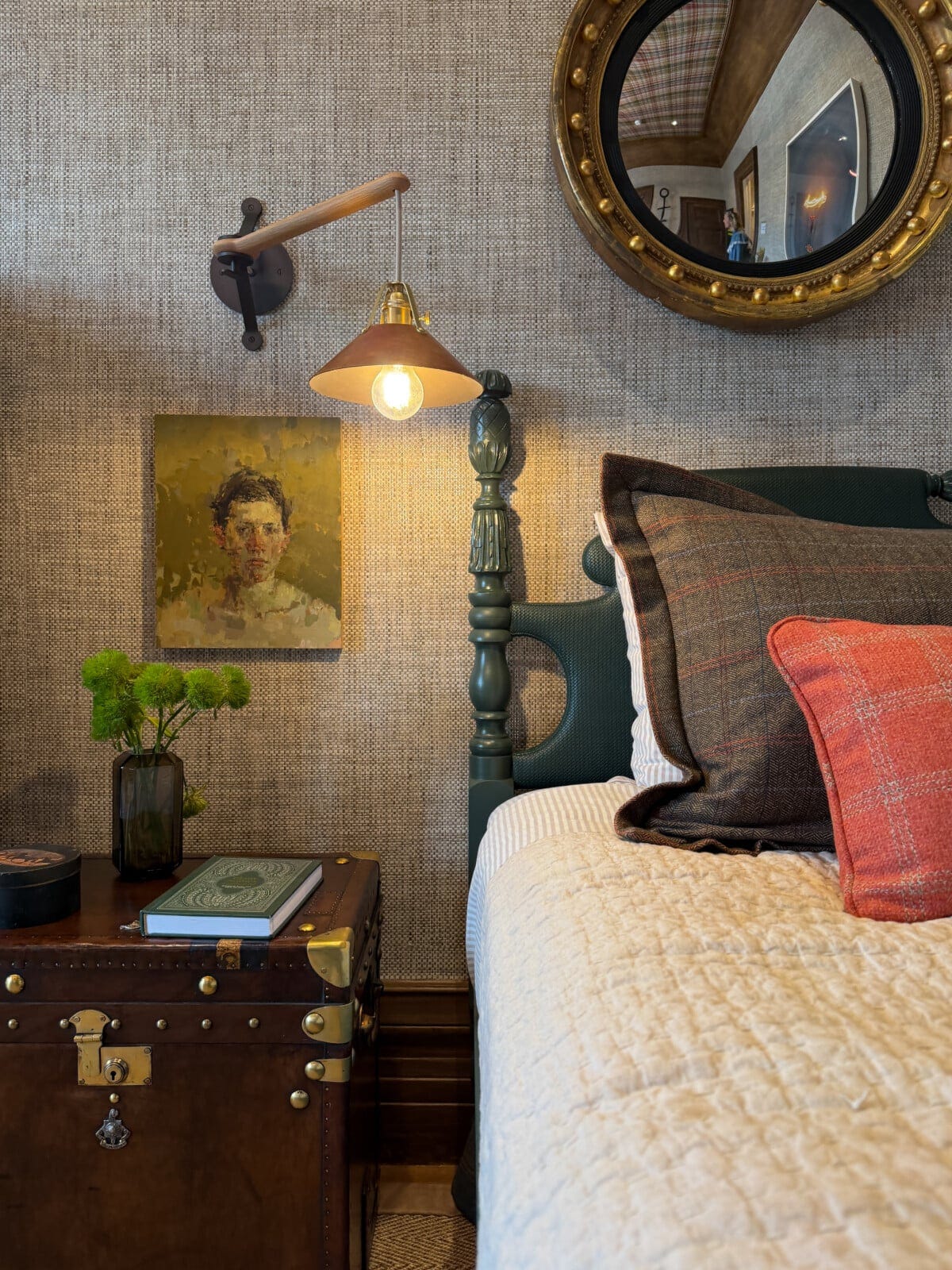 A layered and lux Jeffrey Neve San Francisco Showcase with a vintage trunk