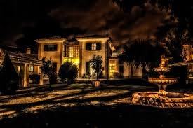 Free Images : light, night, mansion, house, europe, evening, darkness,  nikon, christmas decoration, maison, nuit, nikkor, estate, curuyann,  screenshot, landscape lighting 2500x1667 - - 239320 - Free stock photos -  PxHere