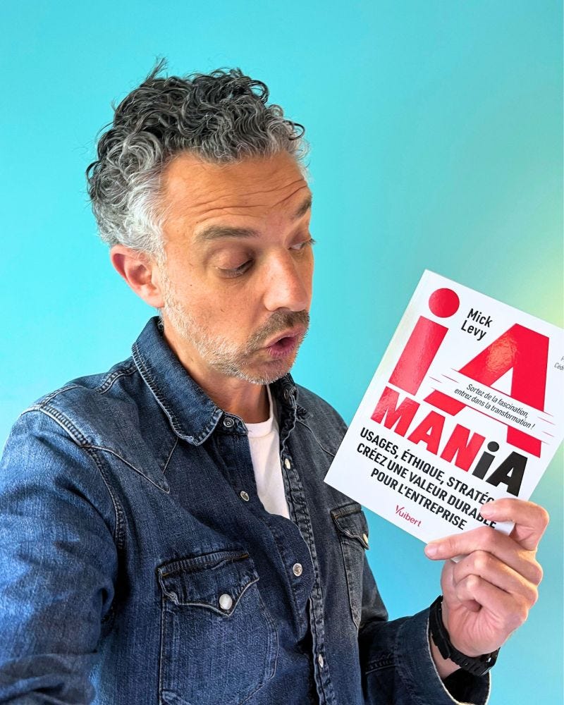 iA MANiA est chaud sorti de la presse 🔥 Un livre sur l'iA ? Encore ?  Maintenant ?! 😁 👉 Voilà la question qu'on me pose le plus : "Pourquoi un  livre