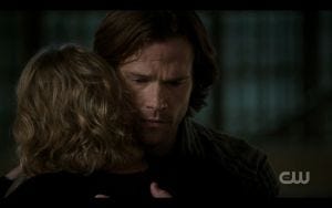 12-03-end-sam-mary-hug