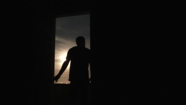 Sequence Person Opening Door Walking Out Beautiful Sunny Sky Walking —  Stock Video © danjesperson #343091196