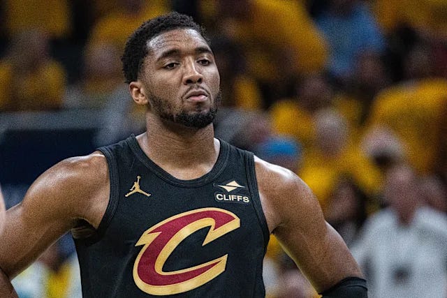NBA playoffs: Pacers cruise to blowout win in Game 4 as Cavaliers lose  Donovan Mitchell to ankle injury - Yahoo Sports