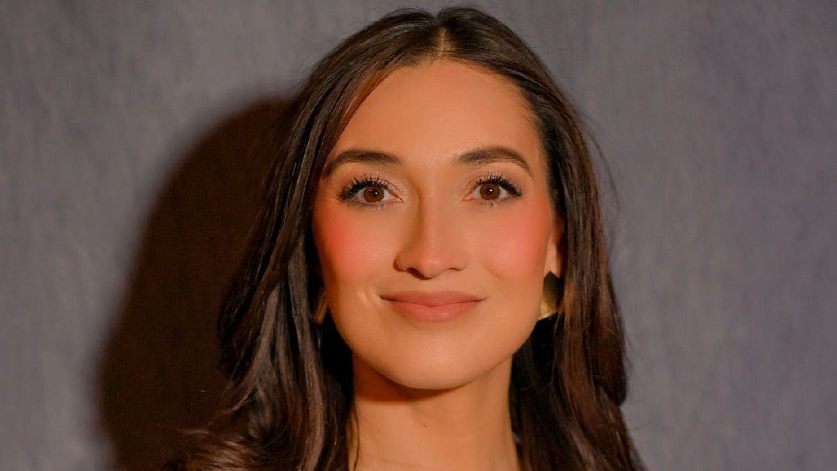 Diana Loya portrait