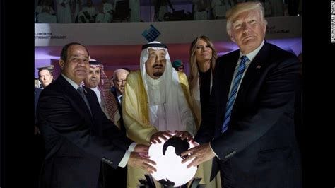 Trump touches orb in Saudi, lights up internet - CNNPolitics.com