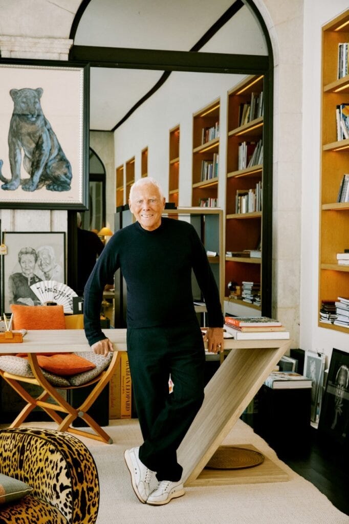 O atributo alt desta imagem está vazio. O nome do arquivo é Giorgio-Armani-Completa-90-Anos-e-Prepara-Evento-de-Destaque-em-Nova-York-fabiola-kassin-hypnotique-2-682x1024.jpg