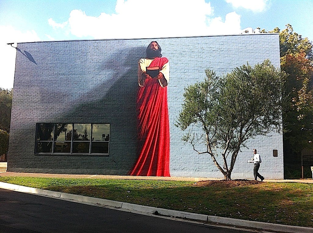 Kent Twitchell's Final Stroke of Genius on the Mural "The ...