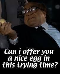 When Frank offers you an egg in this trying time, you say YES! : r/IASIP