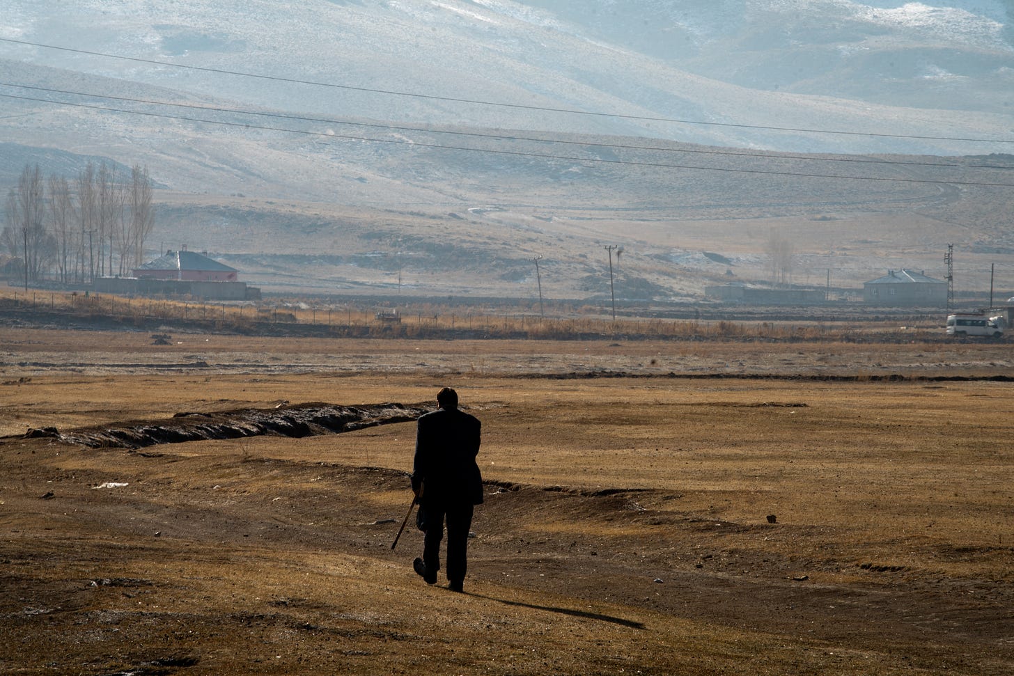 Eastern Turkey Türkiye Caldiran plain Iran border plain barren empty silence travel writing writer vanlife van camper story stories on the road