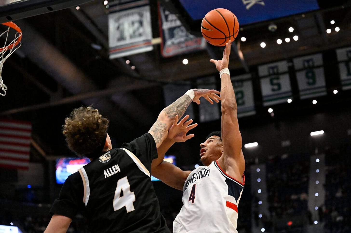 Bryant UConn Basketball | Sports | couriernews.com