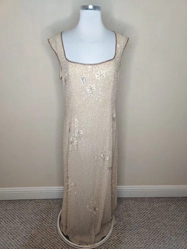 MARINA Floral Embroidered Beaded Silk Gown Maxi Dress Size 10 Cap Sleeve - Picture 1 of 15