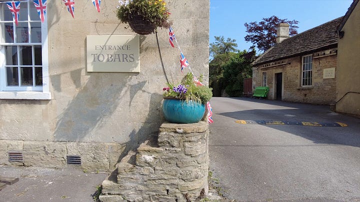 A photo of The White Hart, Bath Road, Atworth, Wiltshire. On the front right corner as seen in the second photo remains the mounting steps for horse riders.