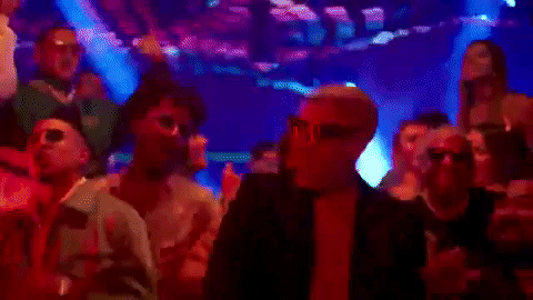 New Picture GIF dancing, party, music video, bad bunny, solo de mi via Giphy http://bit.ly/2BYPmml – @digitrendsvn on Tumblr New Picture GIF dancing, party, music video, bad bunny, solo de mi via Giphy http://bit.ly/2BYPmml – @digitrendsvn on Tumblr