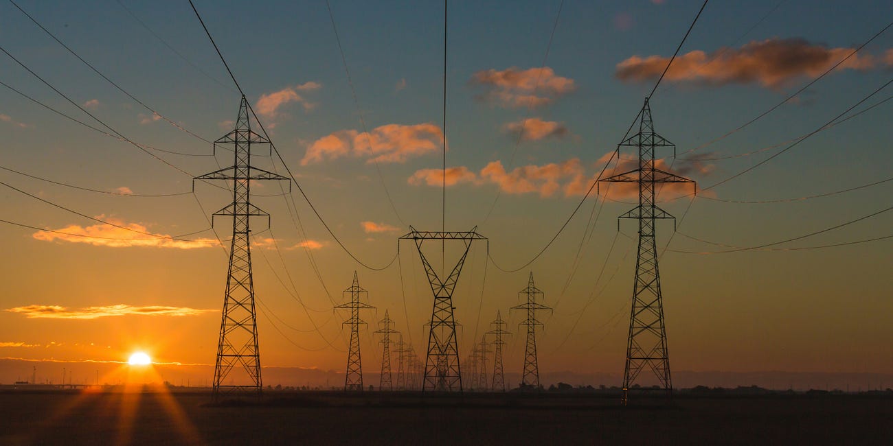 The Grid Behind the Lights: Understanding ERCOT and Why Texas Energy Is the Market Most People Sleep On