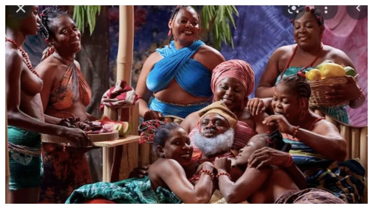 The naked maiden(s) entertaining the king’s horseman in Elesin Oba