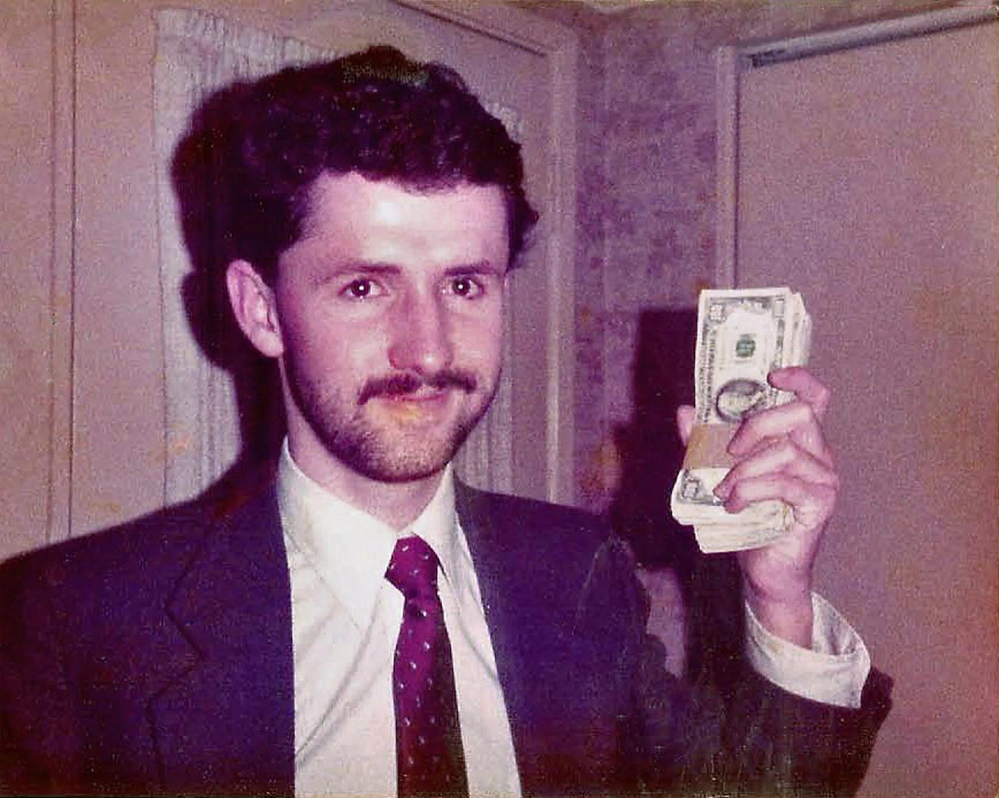 The Gambler Who Cracked the Horse-Racing Code - Bloomberg