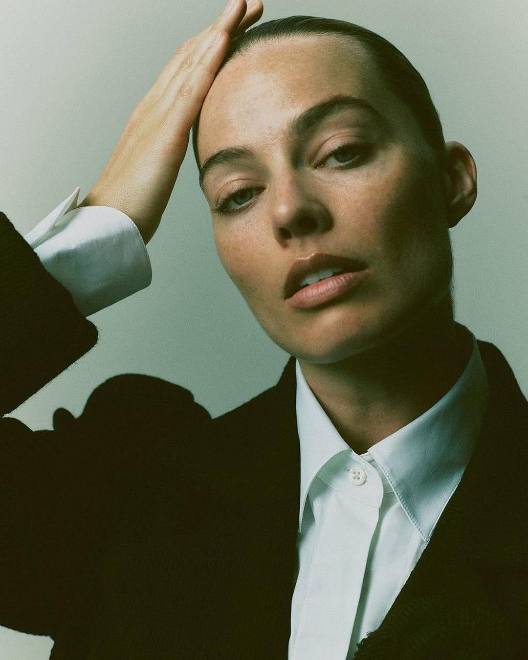 Totally Crazy About Long Sleeve Shirt Margot Robbie