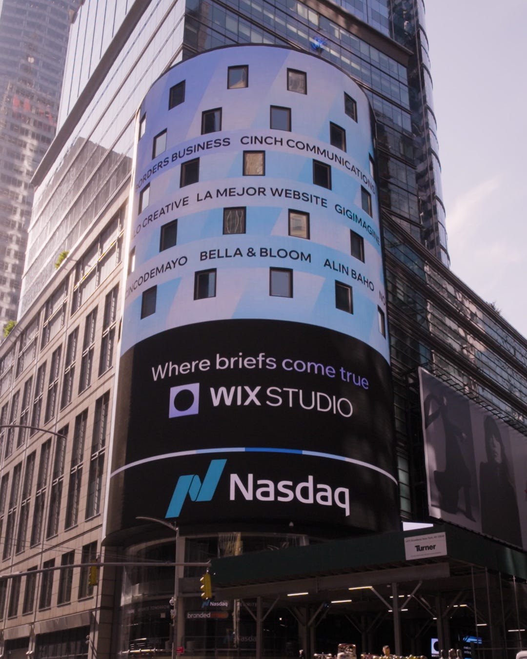 Bella & Bloom Shines Bright On The Nasdaq Tower In Times Square