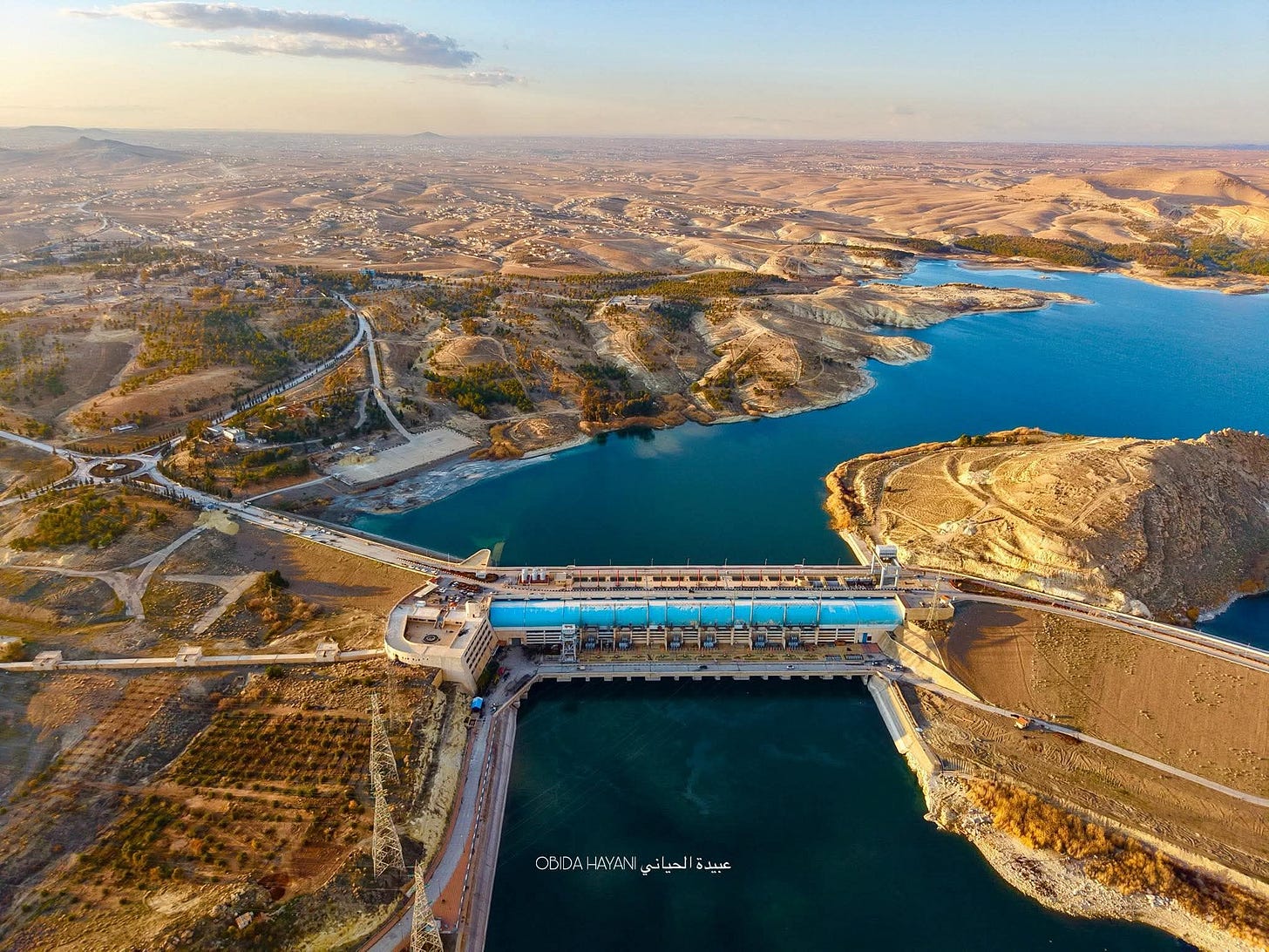 May be an image of lake, Lake Powell and the Hoover Dam