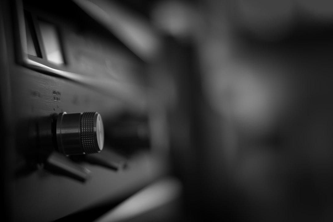 <p>Photo by <a href="https://unsplash.com/@leowieling?utm_source=storipress&utm_medium=referral&utm_campaign=api-credit">Leo Wieling</a> / <a href="https://unsplash.com/?utm_source=storipress&utm_medium=referral&utm_campaign=api-credit">Unsplash</a></p> Sansui AU-5500 - Gotta love vintage HiFi :-)