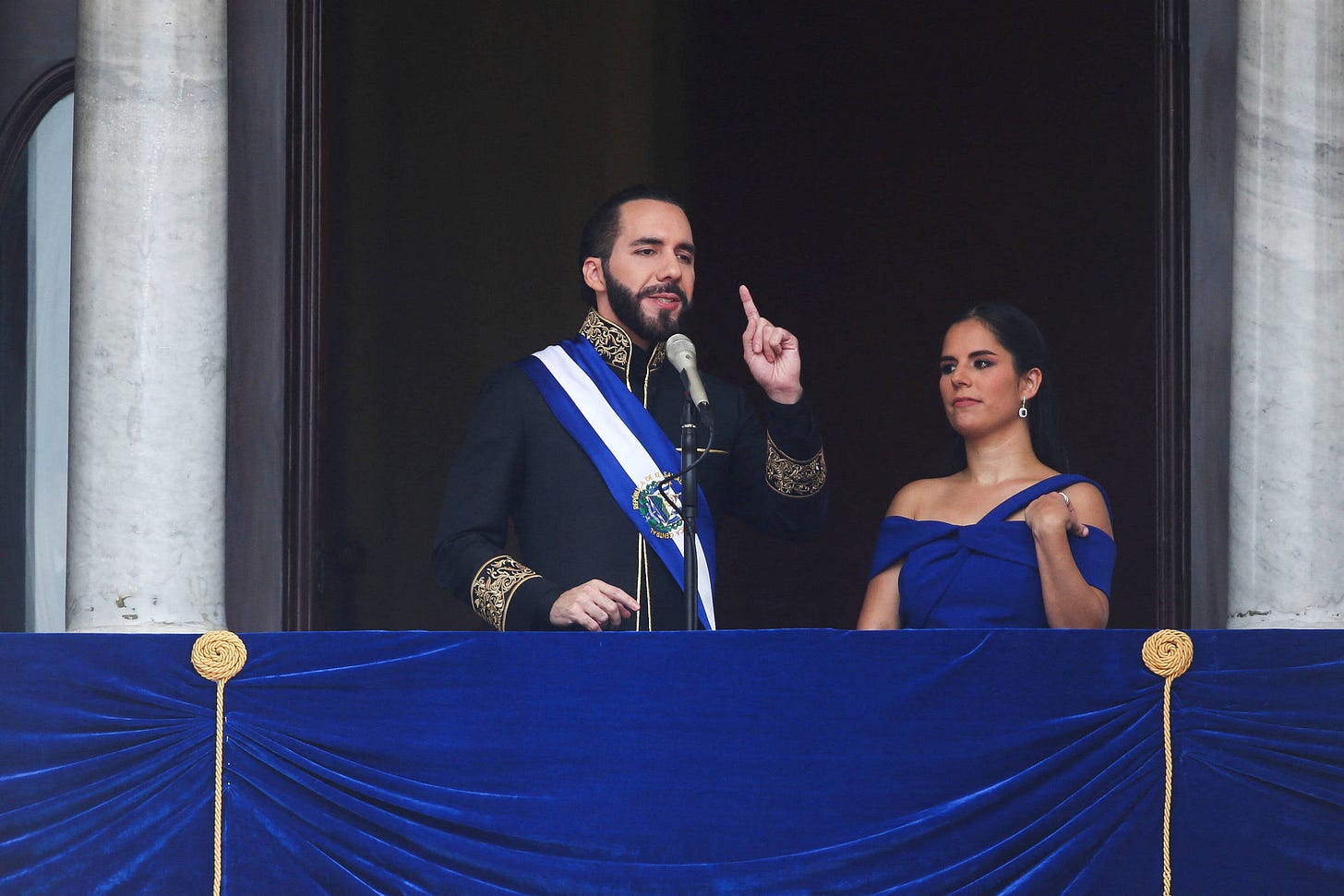 Bukele começa segundo governo em El Salvador - 01/06/2024 - Mundo - Folha