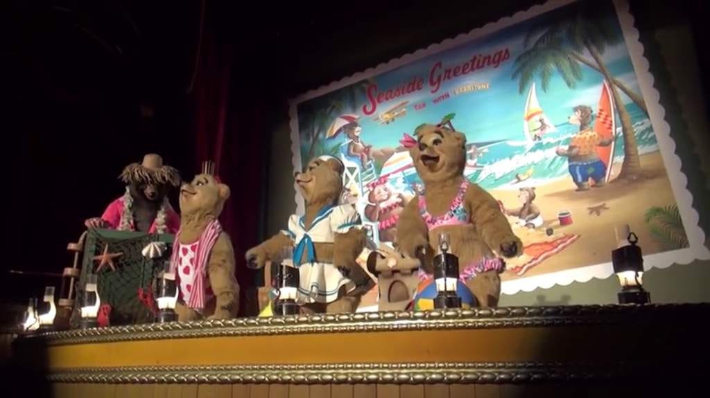 Top 7 Disney Animatronic Malfunctions | Disney Amino