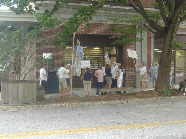 The protestors eventually arrive at Congressman Frank Kratovil's Salisbury regional office. The protestors eventually arrive at Congressman Frank Kratovil's Salisbury regional office.