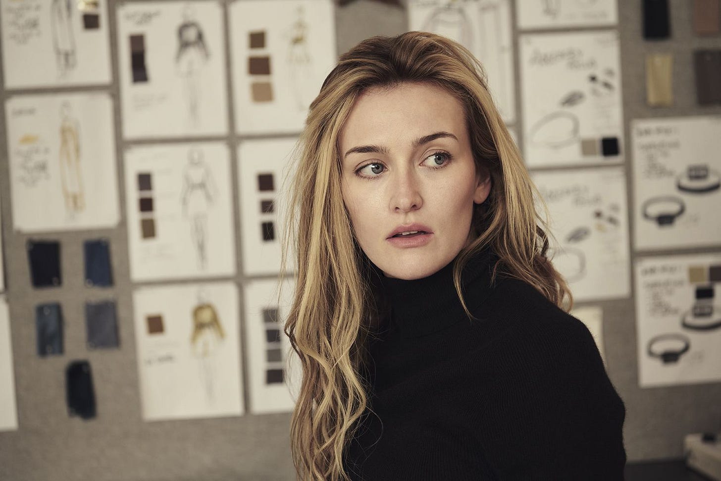 Carolyn Bessette-Kennedy's Hair in 'Love Story' Has a Surprising Backstory