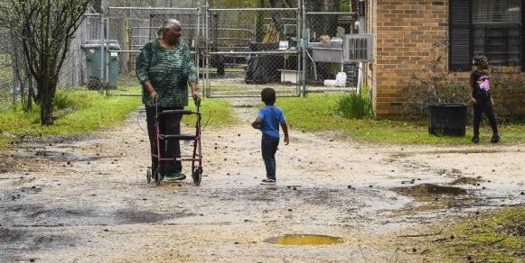 Lowndes County, Alabama, sewage