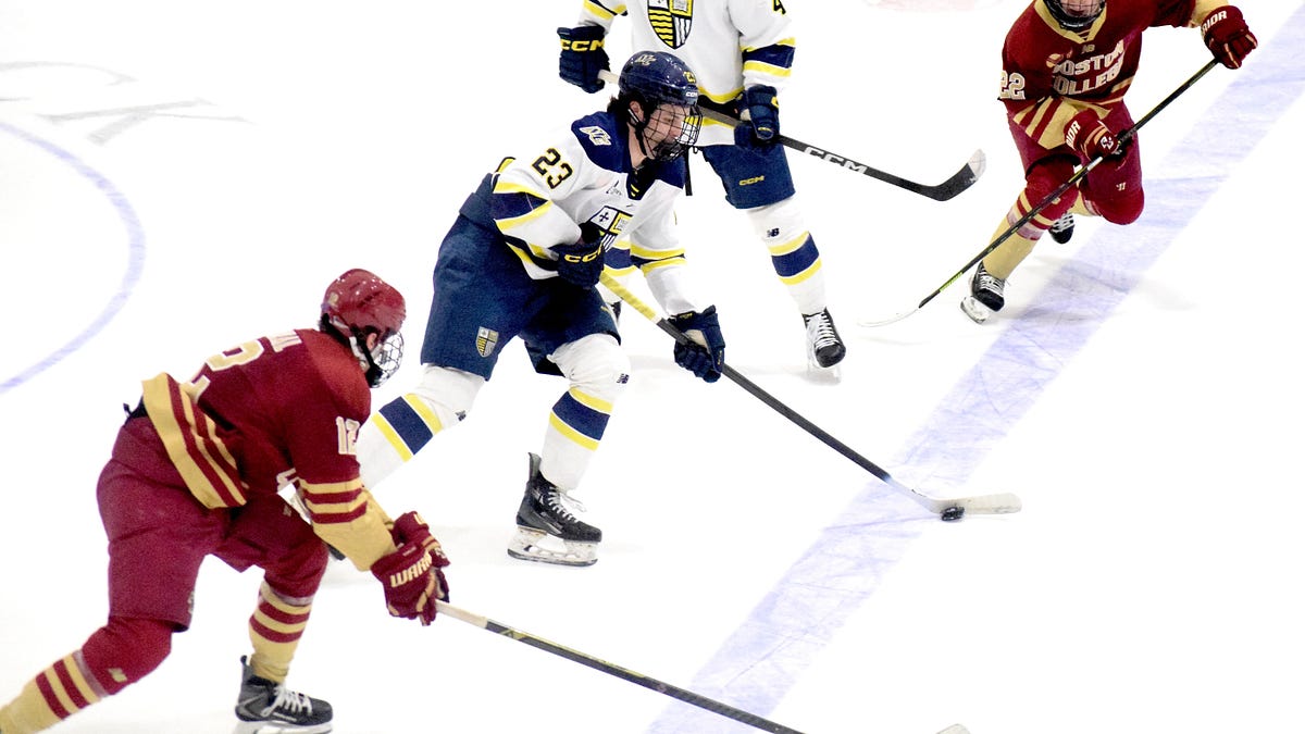 Warriors 5-on-3 penalty kill pushes them to a comeback win over Boston College
