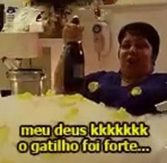 Contém uma imagem de: 